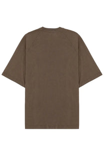 Diesel men’s jussi con brown olive green oversized crewneck t-shirt with raglan sleeves made from soft cotton
