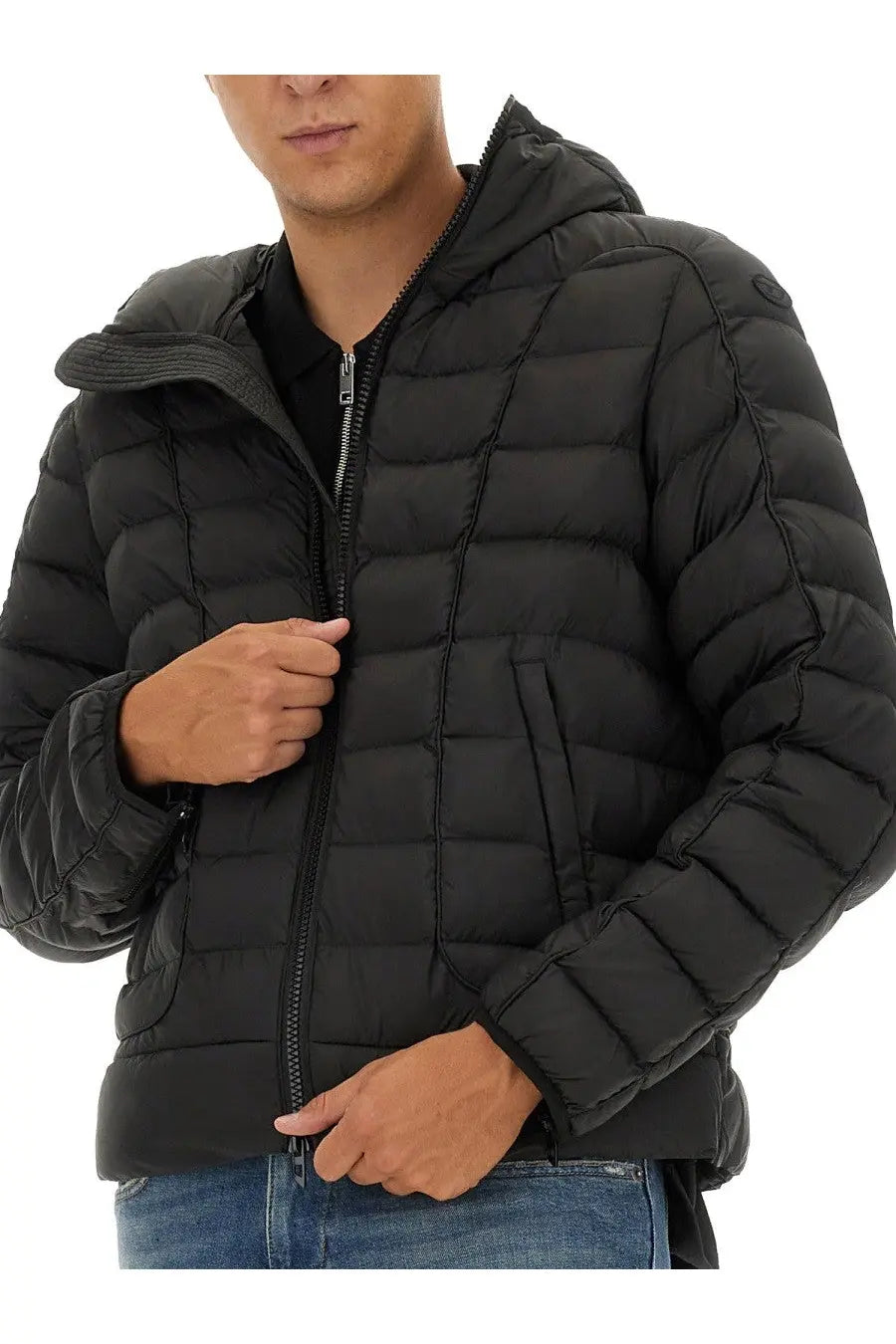 Diesel men’s black quilted puffer jacket with hood and zipper closure designed for warmth and style