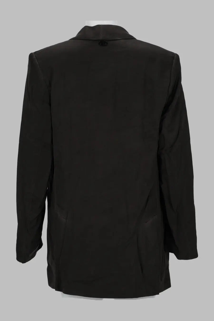 Diesel women’s black tailored blazer in viscosa fluida with a sleek structured silhouette and subtle sheen