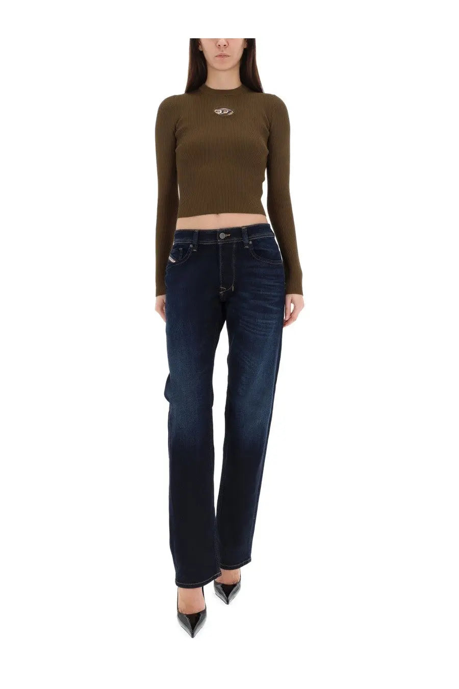 Diesel women’s top Valari brown dark blue denim jeans with classic straight-leg cut and visible stitching details