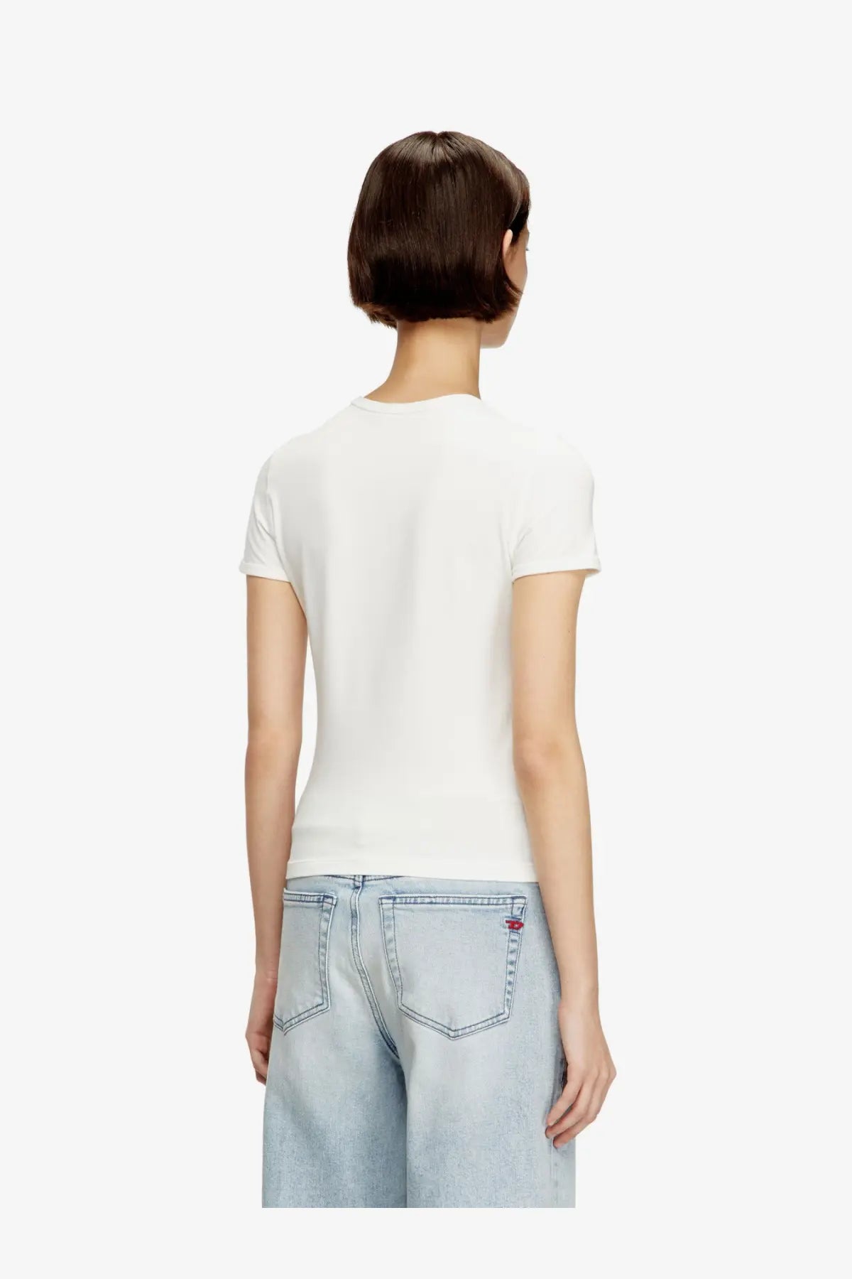 Diesel women’s uncutieslong OD white short-sleeved t-shirt with round neckline made from cotton blend fabric