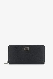 Dolce &amp; Gabbana men’s hammered black leather wallet with silver-tone metal plaque and zipper pull