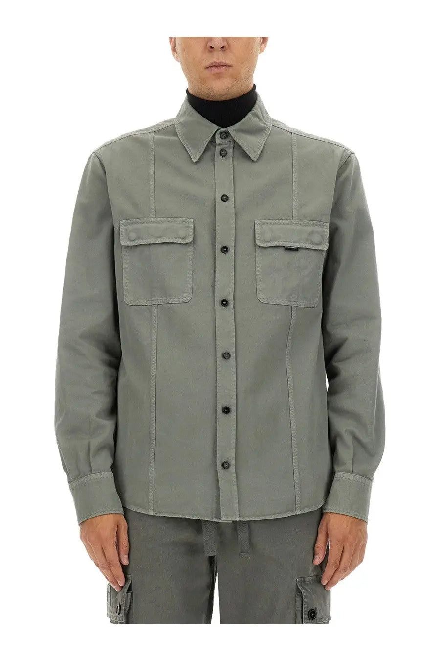 Dolce &amp; Gabbana men’s olive green button-up over shirt with two chest pockets and classic collar