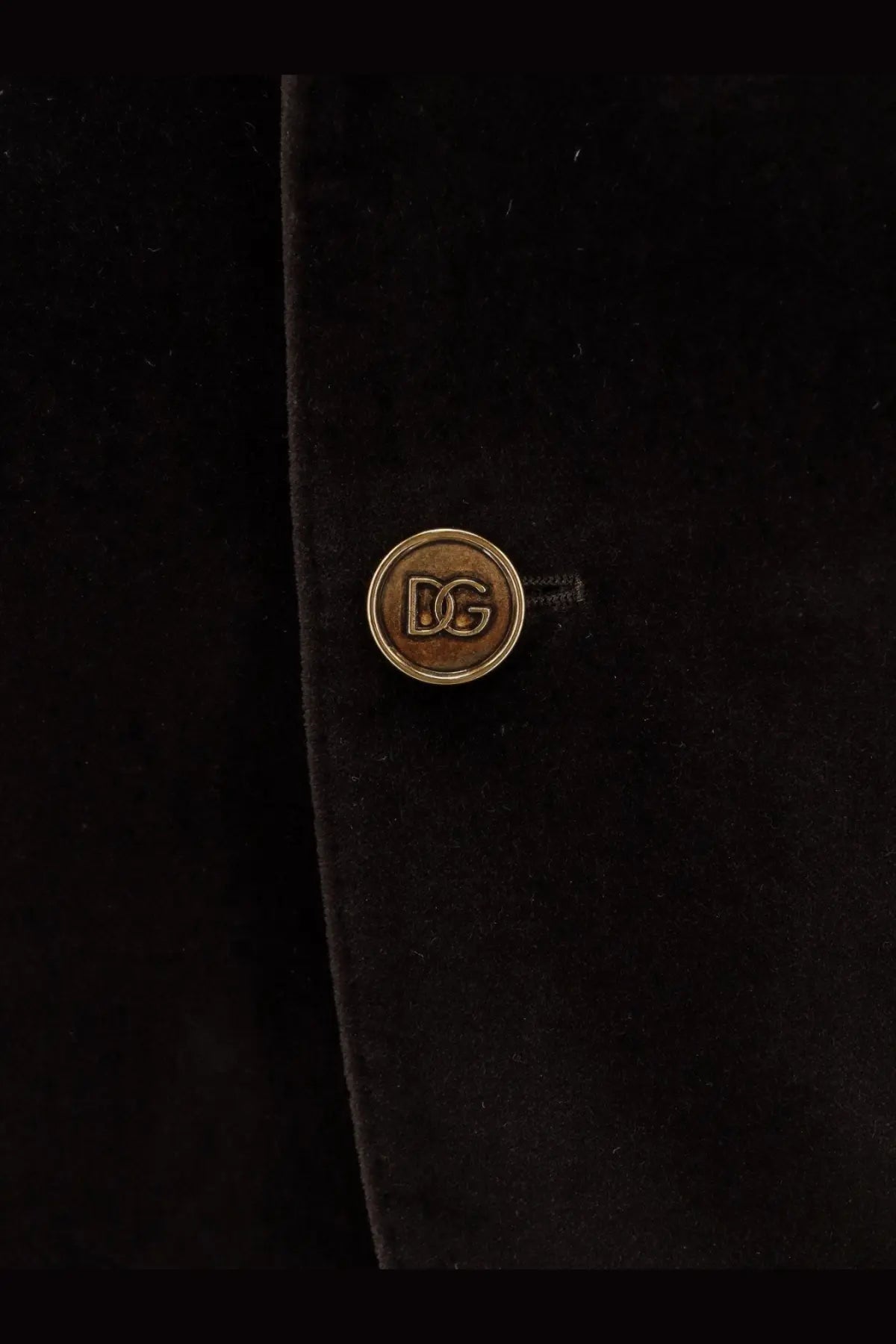 Dolce &amp; gabbana men’s brown velvet blazer featuring a circular gold-tone dg logo button with matte embossed finish
