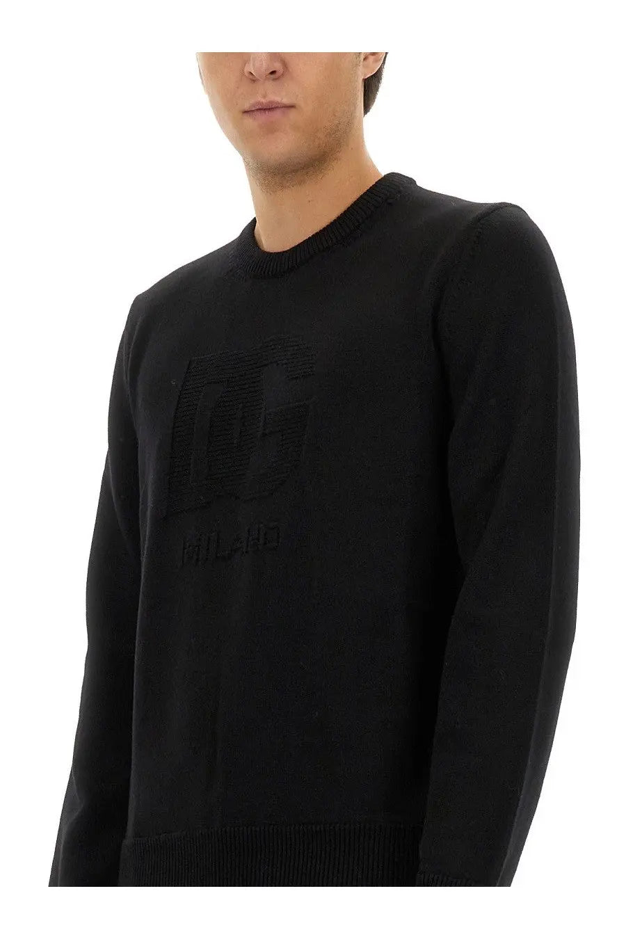 Dolce &amp; Gabbana men’s black wool jersey crewneck sweater with textured logo and ribbed cuffs
