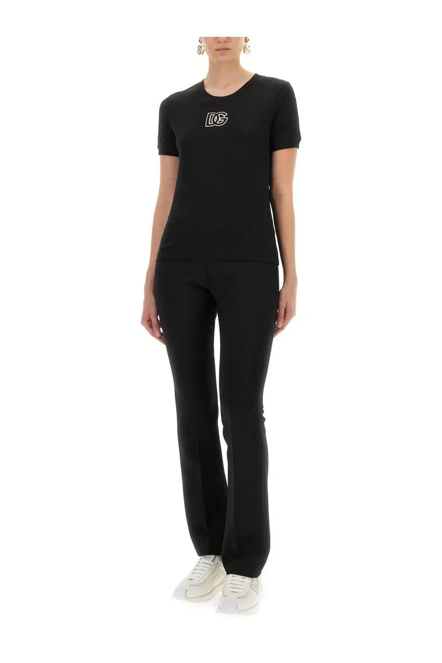 Black dolce and gabbana women’s jersey t-shirt with white embroidered logo on the chest made of soft cotton