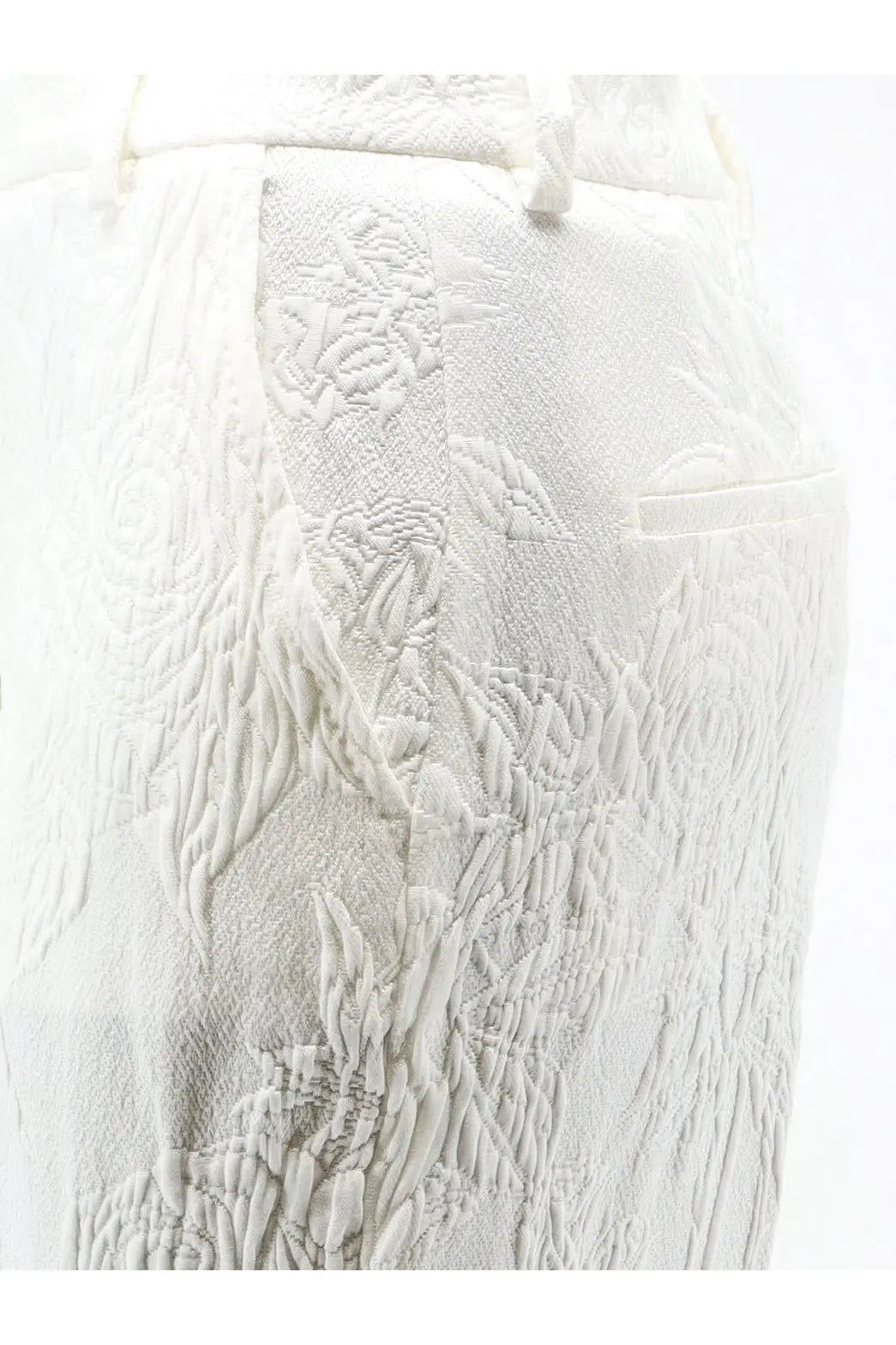 Dolce &amp; gabbana womens pantaloni in white textured cotone viscosa fabric with raised floral and leaf patterns