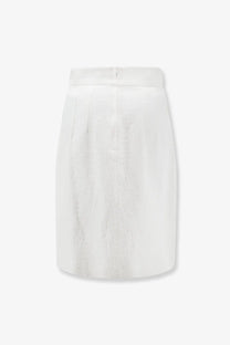 Dolce &amp; Gabbana women’s white stretch mat skirt featuring a crisp pleated design with a structured waistband and subtle texture