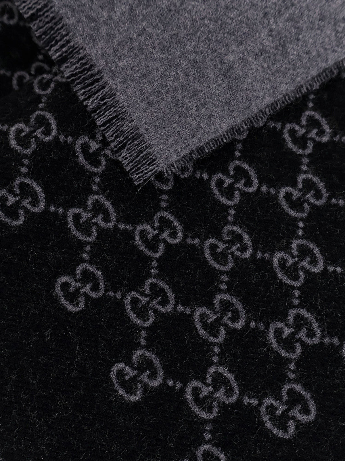 Gucci Men's Double Wool Jacquard Scarf Black