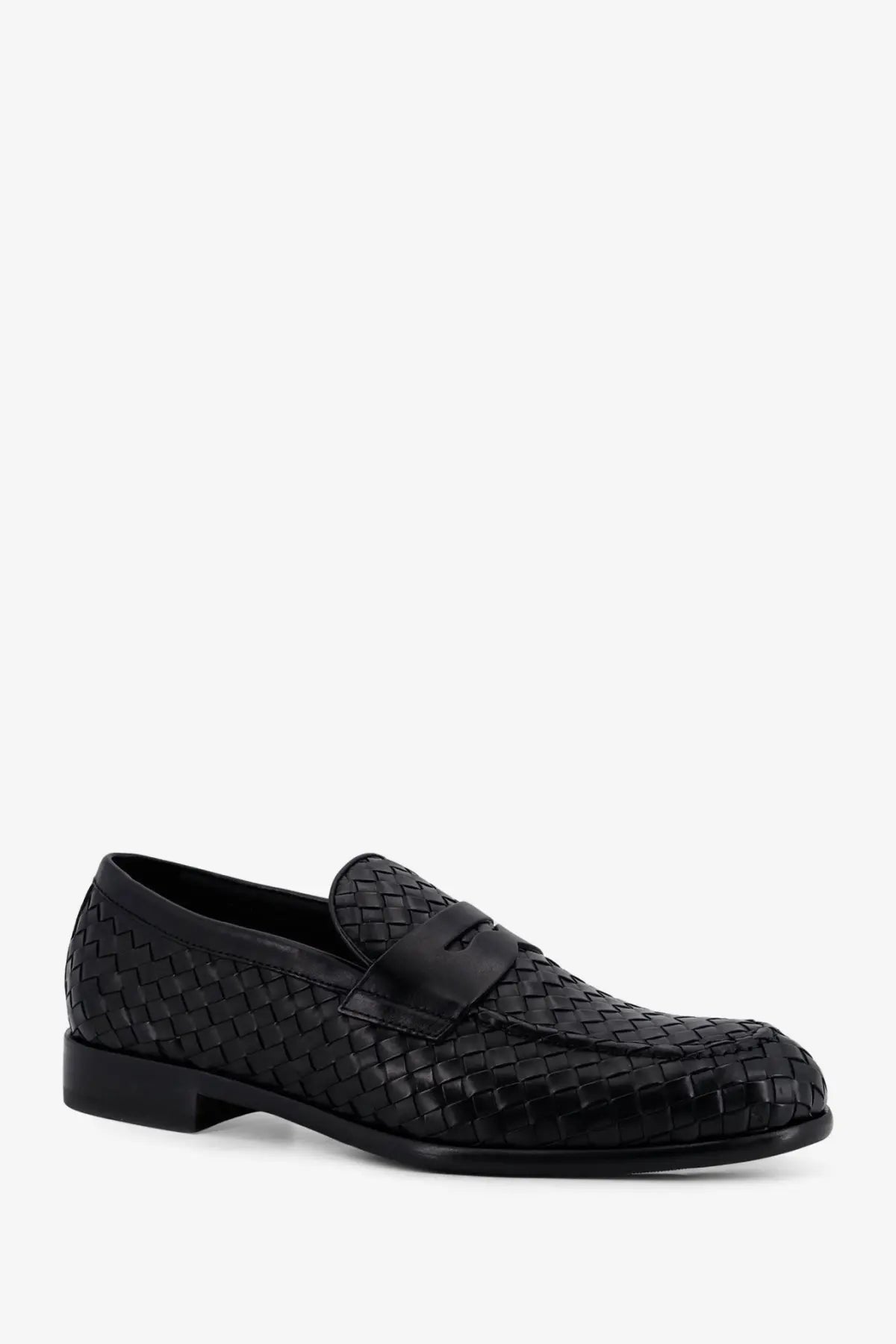 Black woven leather loafer with a smooth strap across the toe from Doucal’s men’s Adler leather loafers black collection