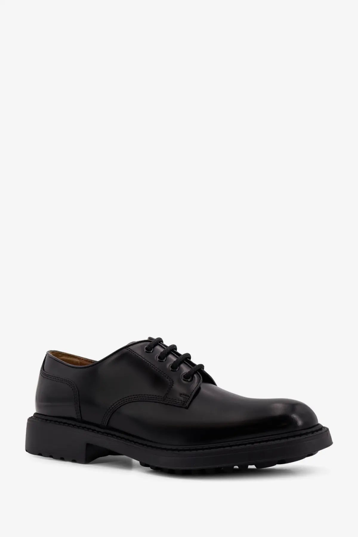 Doucal’s men’s horse lace up leather shoe in black with chunky rubber sole and lace-up design