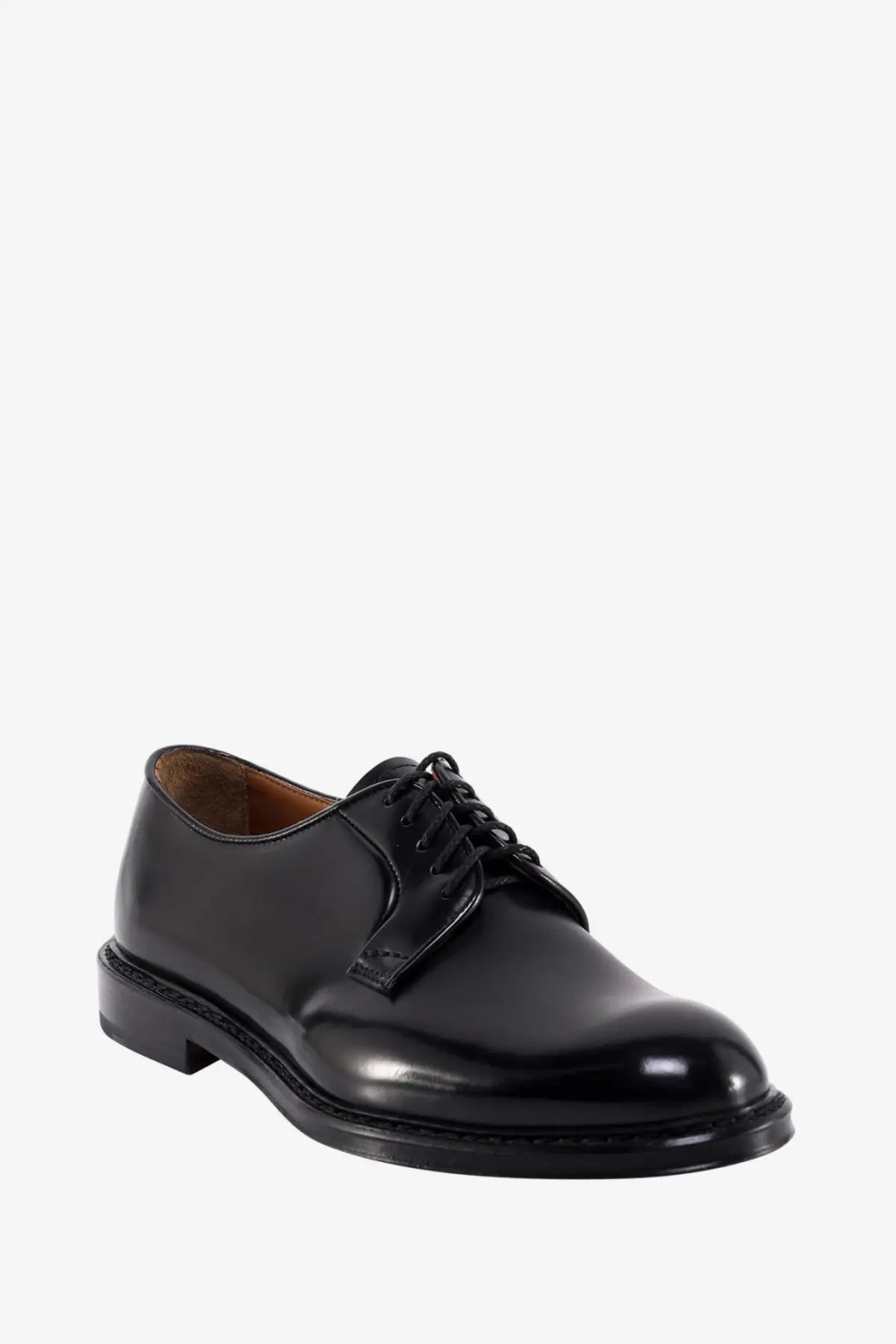 Doucal’s men’s leather lace black derby shoe with polished black patent leather and classic lace-up design