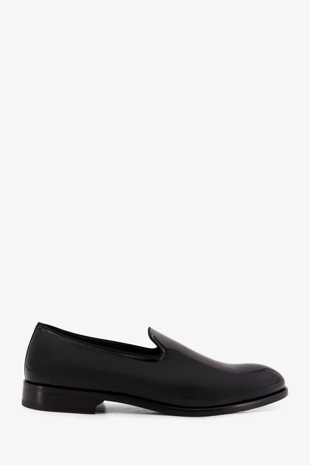 Doucal’s men’s black patent leather slip-on loafer with minimalist design and low-profile heel