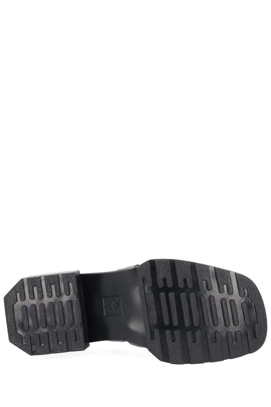 Black rubber sole with chunky block heel and textured tread on the back of dr martens women’s moccasin maybole black