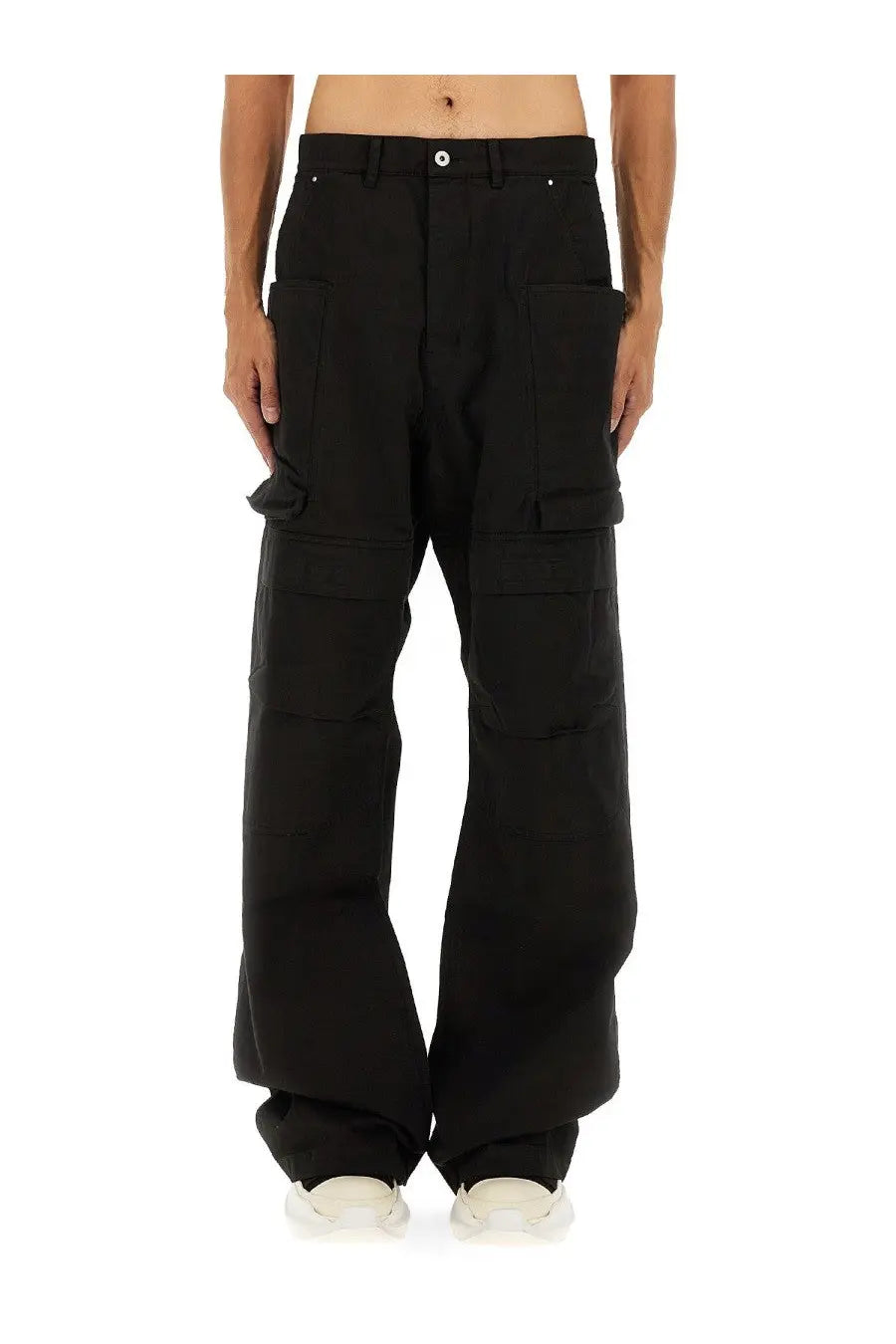 Drkshdw men’s cargo pants stefan black with multiple large pockets and relaxed wide-leg cut in black fabric
