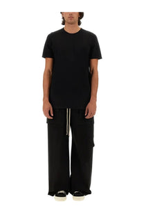 Drkshdw men’s level shirt black is a relaxed fit black short-sleeved crew neck t-shirt made from soft cotton