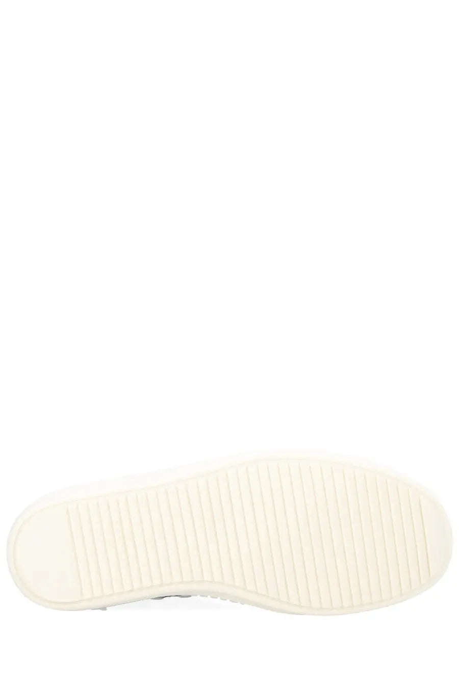 White rubber sole with textured ribbed pattern on drkshdw men’s low sneaks sneaker black