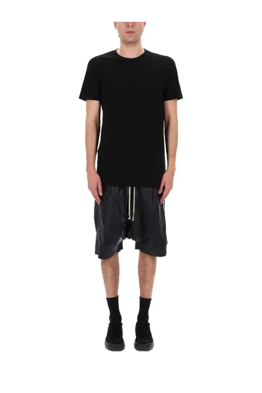 Drkshdw men’s shirt level black black short-sleeved crew neck t-shirt with relaxed fit and subtle ribbed texture