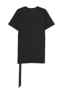 Drkshdw men’s black short-sleeved t-shirt with central seam and long ribbon tail at the hem
