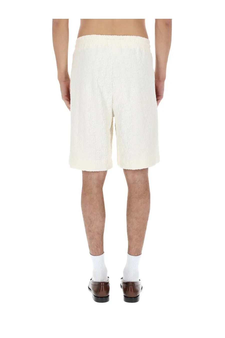 Drôle de Monsieur men’s monogramme shorts cream-colored textured cotton with relaxed fit and elastic waistband