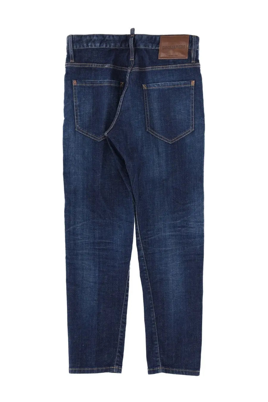 Dsquared2 men’s cotton denim jeans in dark blue with classic five-pocket design and brown leather brand patch at waistband