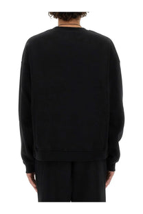 Dsquared2 men’s black oversized crewneck sweatshirt with ribbed cuffs and hem in a relaxed fit design