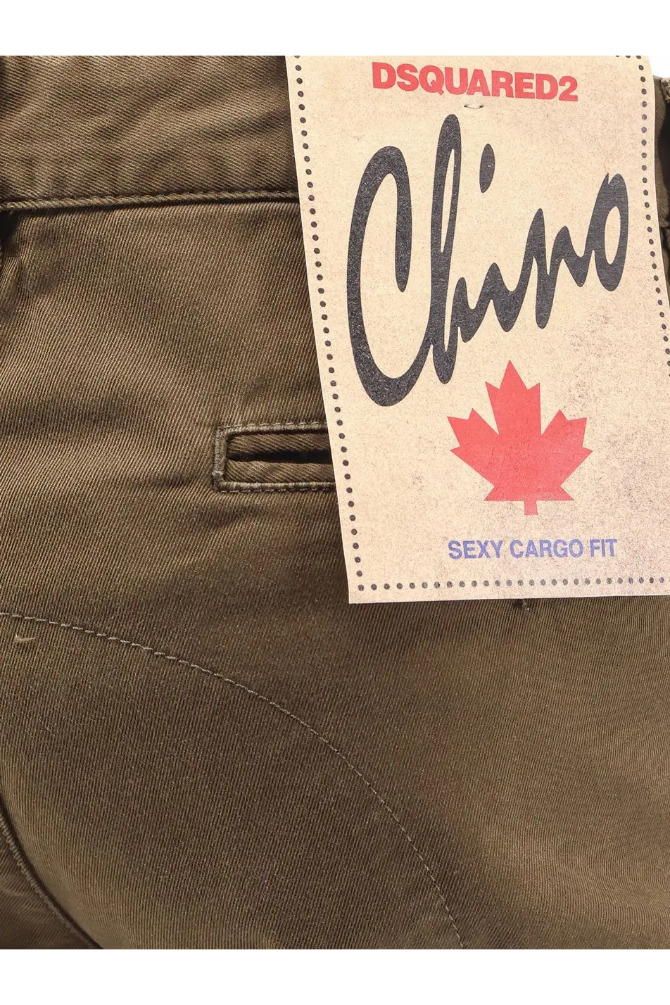 Olive green dsquared2 men’s sexy cargo cotton chino trousers featuring a red maple leaf logo and brand tag