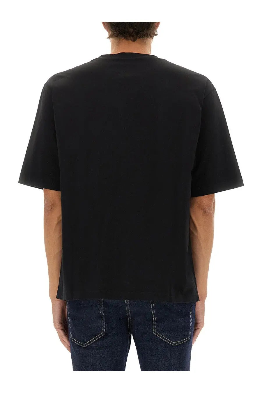 Dsquared2 men’s black short-sleeved shirt with relaxed fit made from soft comfortable fabric