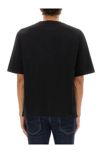 Dsquared2 men’s black short-sleeved shirt with relaxed fit made from soft comfortable fabric