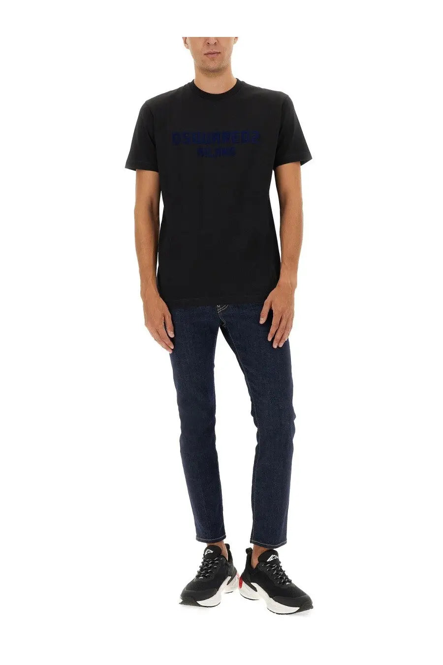 Dsquared2 men’s black short-sleeved t-shirt with subtle navy embroidered logo across the chest