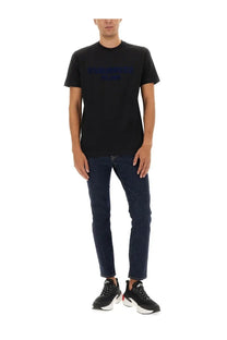 Dsquared2 men’s black short-sleeved t-shirt with subtle navy embroidered logo across the chest