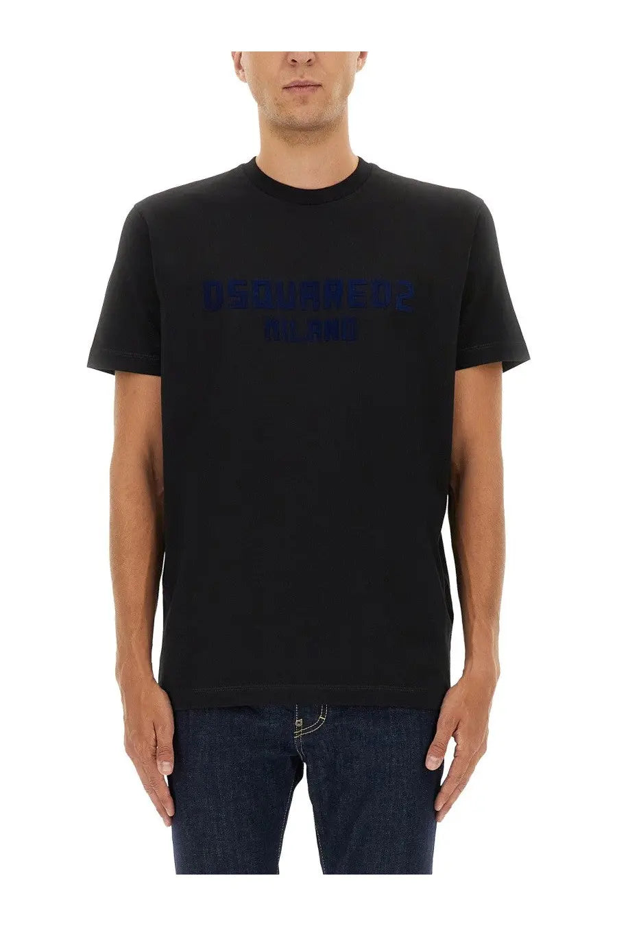 Dsquared2 men’s black t-shirt with navy blue embroidered logo across the chest in cotton material