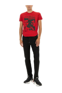 Dsquared2 men’s red t-shirt with bold black graphic print of overlapping faces and brand logo on front