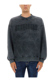 Dsquared2 men’s grey distressed cotton sweatshirt with faded logo across the chest