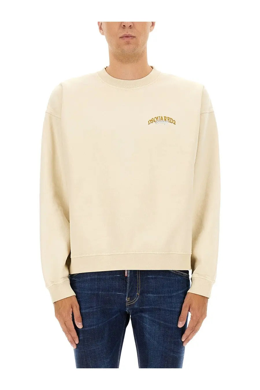 Cream-colored Dsquared2 men’s sweatshirt with subtle embroidered logo on chest made from soft fabric