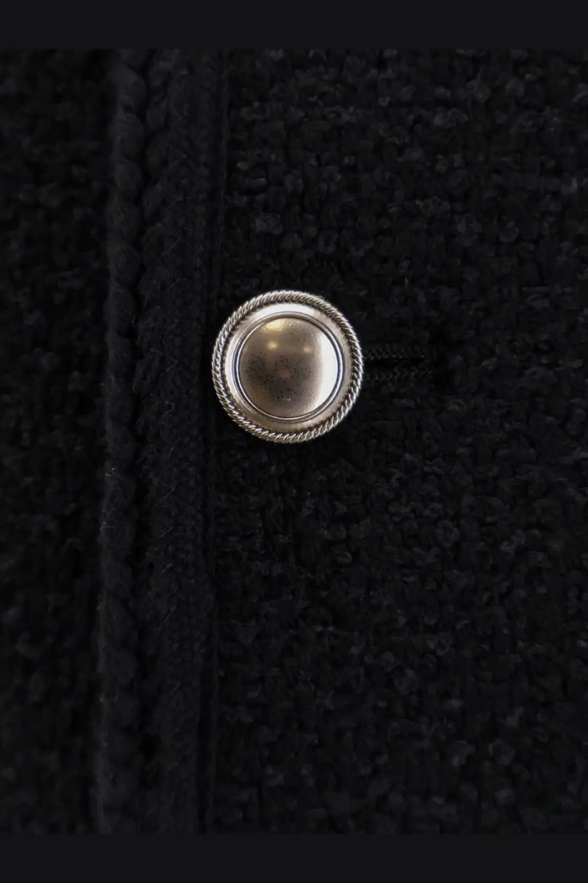 Silver button with twisted rope border and smooth center on dunst women’s unisex bouclé tweed blazer black