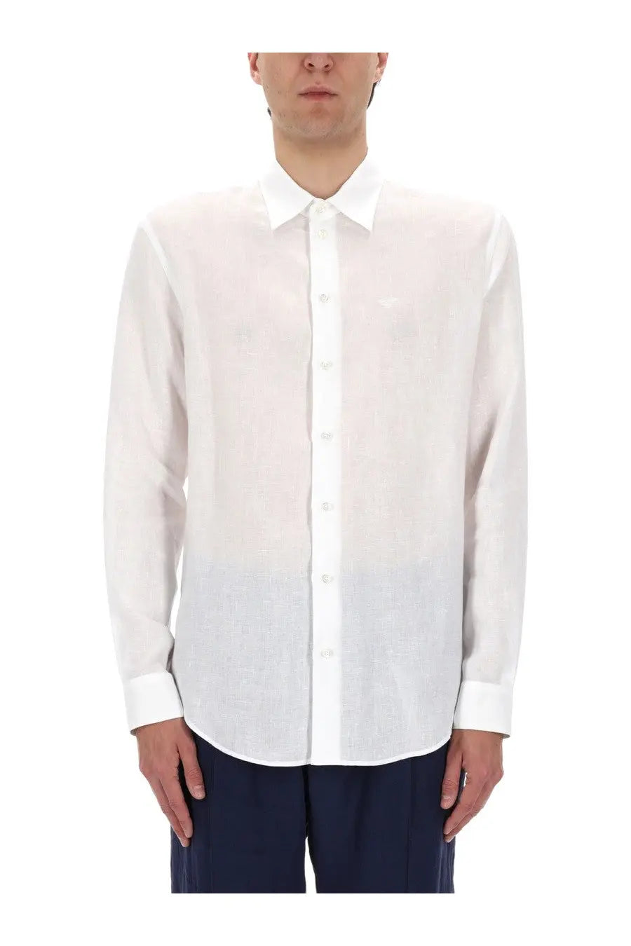 Emporio Armani men’s white long-sleeved button-down shirt with linen-like fabric and gradient fade hem