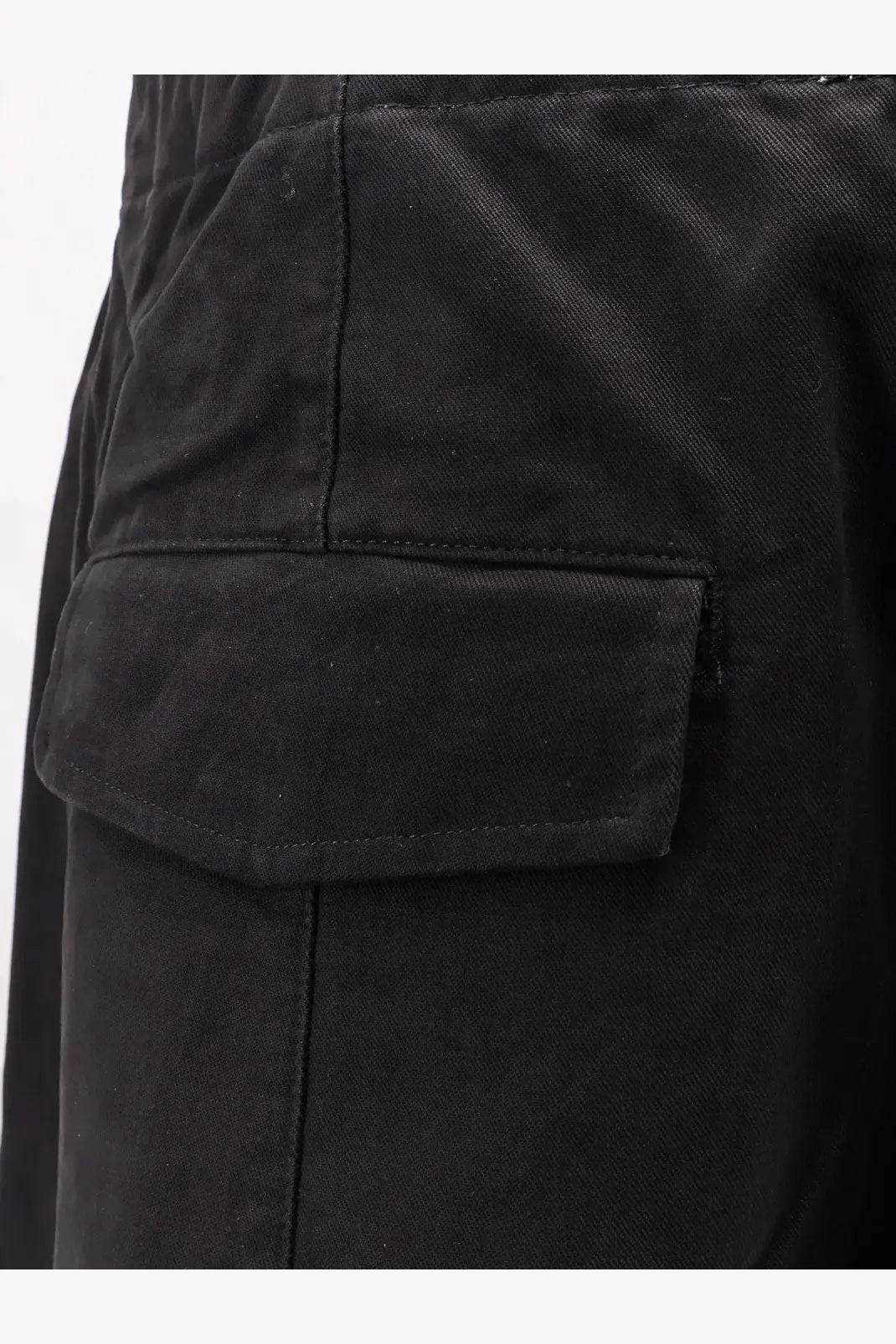 Entire studios unisex loft cotton trousers black showing black cargo pocket with durable fabric and reinforced stitching