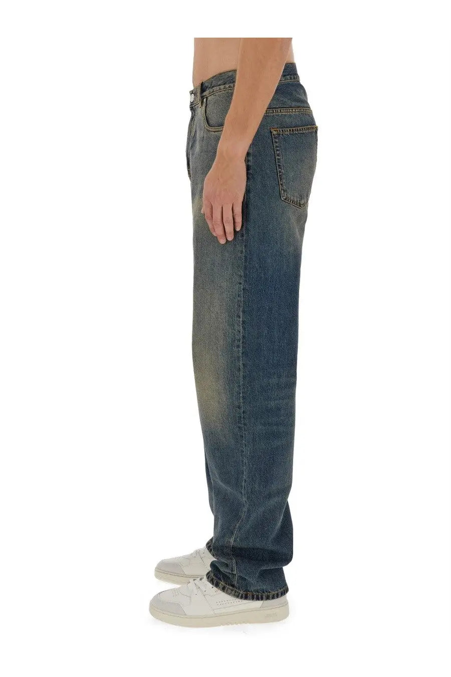 Etro men’s jeans in denim blue with dark-wash fabric, relaxed straight-leg cut, and classic stitching details
