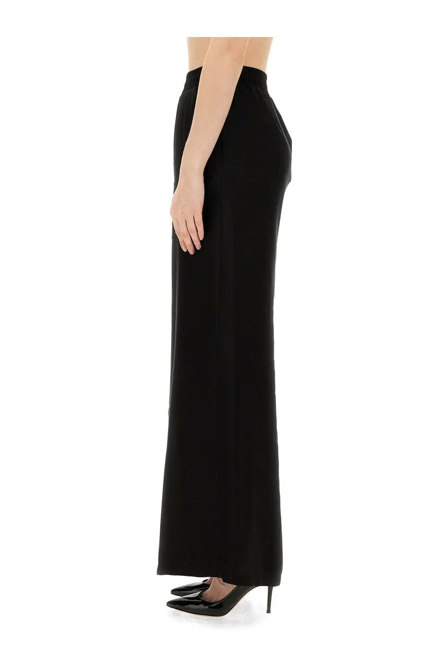 Fabiana Filippi women’s black high-waisted wide-leg pants in smooth sleek fabric for elegant wear