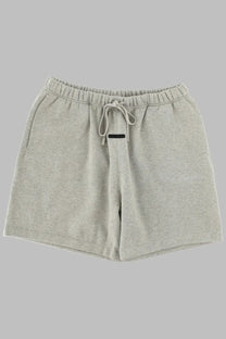 Fear of god essentials men’s light gray heathered sweatshorts in cotton with elastic waistband and matching drawstring