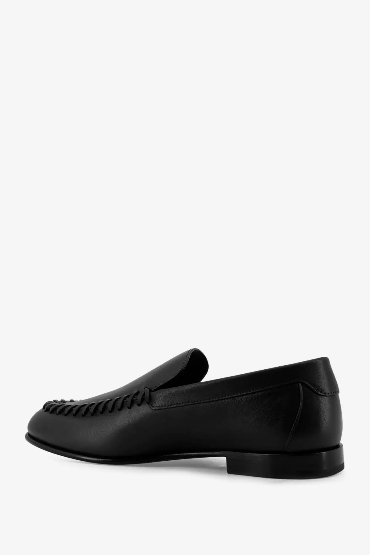 Fendi men’s black leather loafer with stitched toe detail in a classic slip-on design