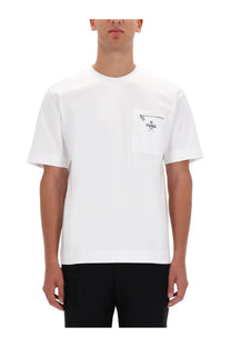 Fendi men’s white pocket shirt with chest pocket logo and zipper detail in soft cotton material