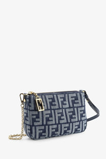 Fendi women’s navy blue and gray Zucca patterned crossbody bag in jacquard fabric with gold hardware and chain strap