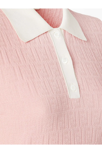 Fendi women’s soft pink ribbed knit polo shirt with white collar and button placket in cotton and silk blend