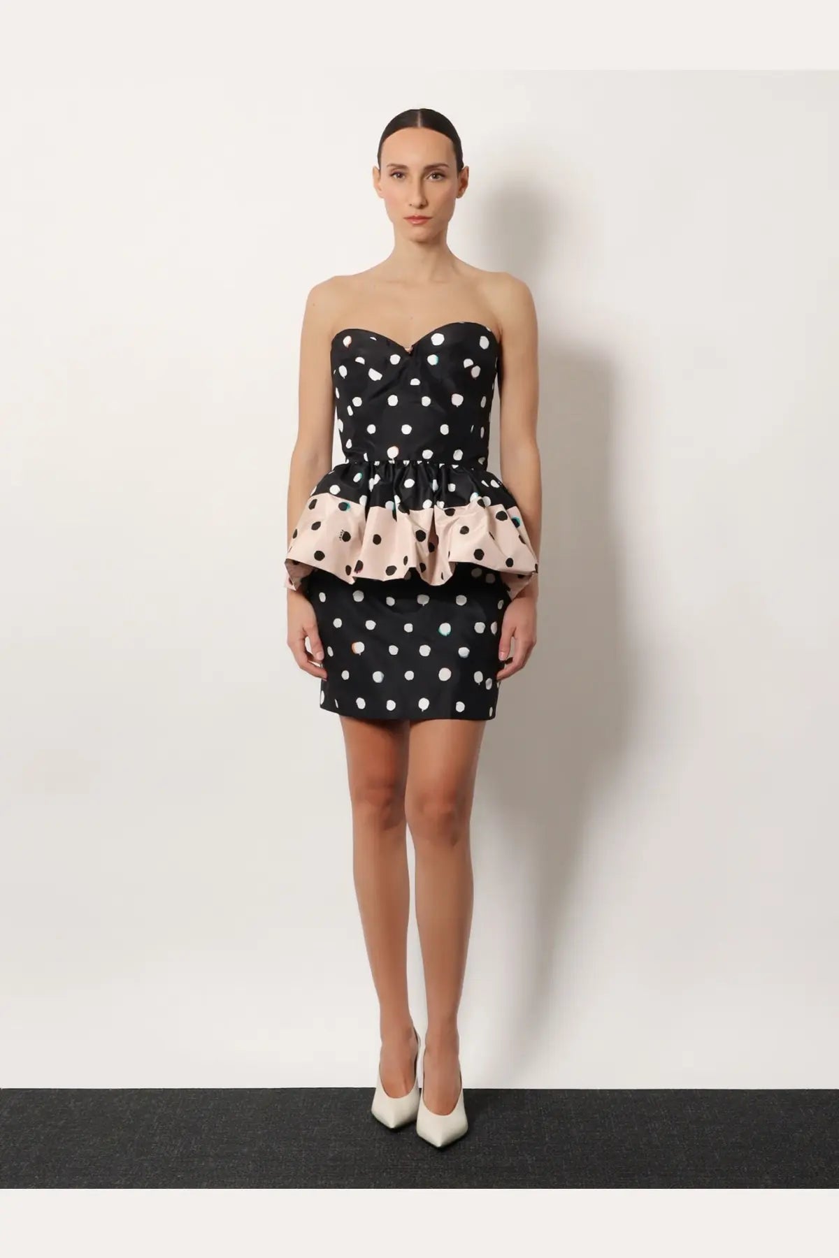 Fendi women’s falena dots black taffeta bustier dress with strapless polka dot peplum and blush pink ruffled waistband
