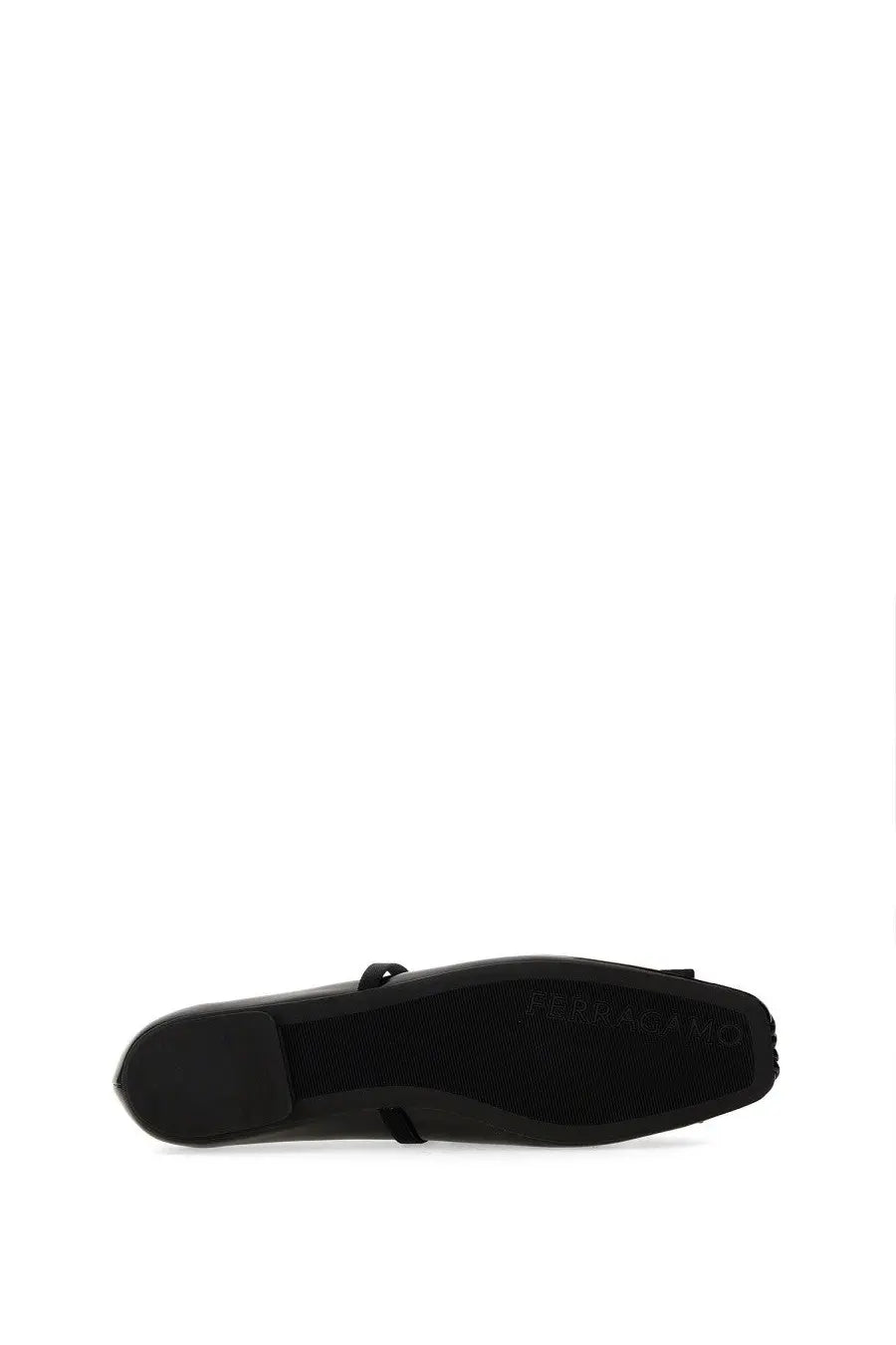 Ferragamo women’s dancer zina black leather flat shoe with sleek minimalist design and subtle sole branding