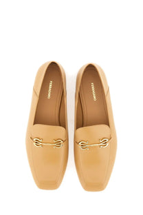 Ferragamo women’s loafer louis beige tan leather with gold-tone metal horsebit detailing front view
