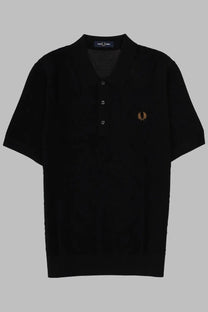 Fred Perry men’s black polo shirt with gold embroidered laurel wreath logo and silver buttons in maglia con fabric