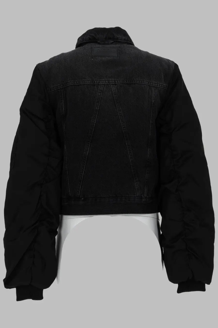 Ganni women’s giacca in denim black black denim jacket with cropped silhouette and puffed sleeves front view
